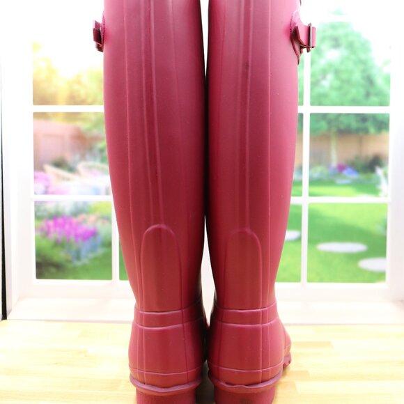 Hunter Rain Boots Original Tall Raspberry Wide Calf - Picture 3 of 7